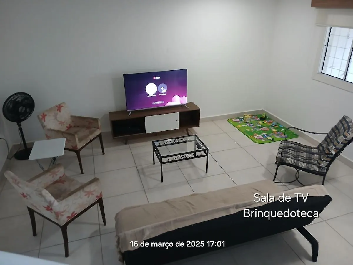 Casa Villa Branca Jacarei - Proibido Festas E Som Alto 펜션
